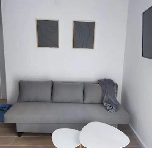 Alegre Apto. En Casco Historico Appartement Marbellac